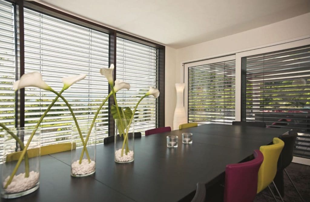 Brise-Soleil Orientable en intérieur de VRS Fermetures